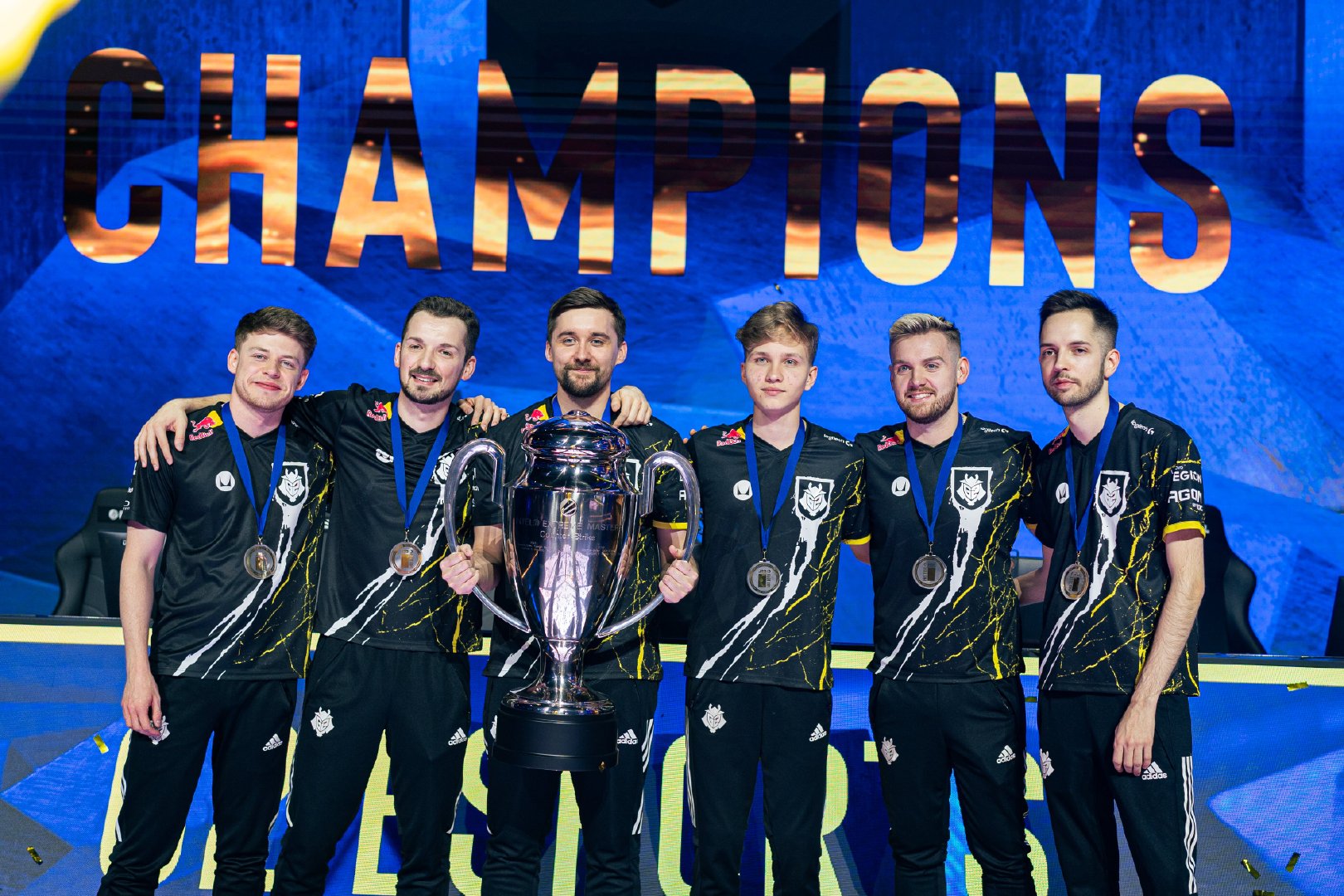 TE战队逆境翻盘BLG，电子竞技赛事直指季后赛